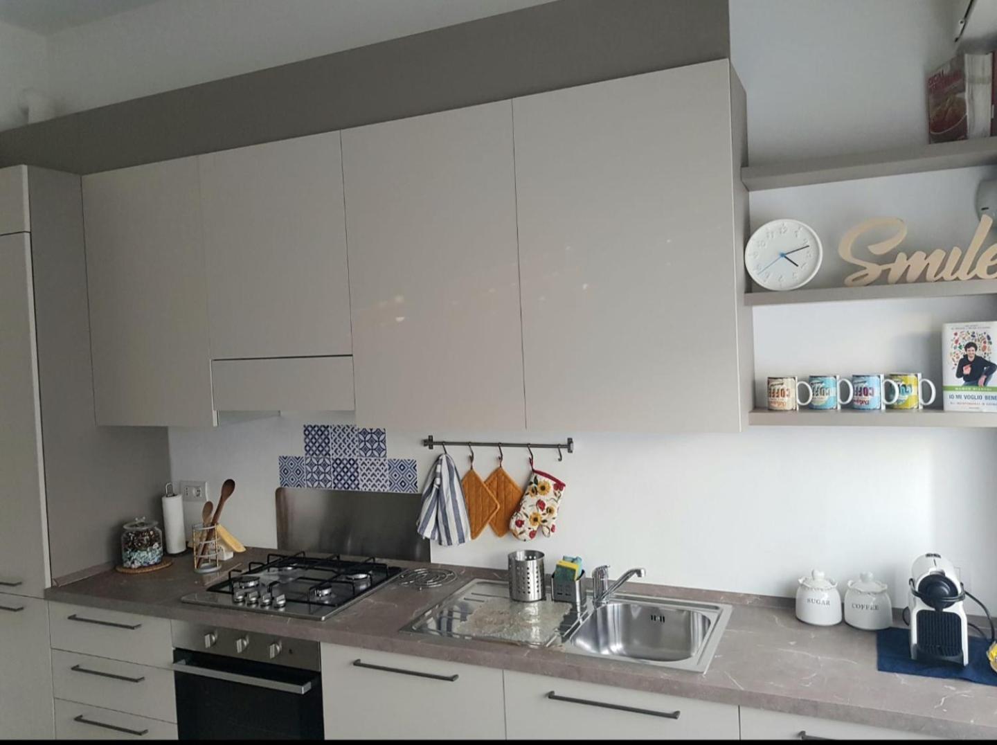 Apartment Smile House. Intero Trilocale 15 Min. Dal Centro *